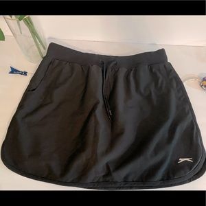 Slazenger Golf skort. Black